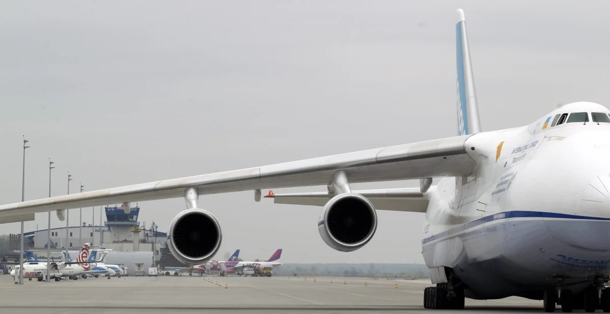 Po czterech godzinach naprawiono usterkę pasa startowego na lotnisku Katowice - Pyrzowice. Przez awarię samoloty nie mogły tam lądować, ani startować.