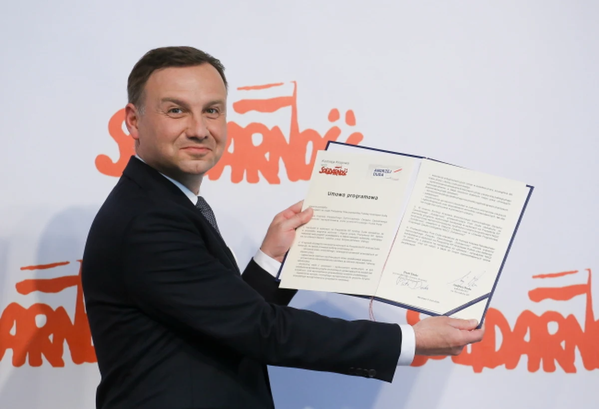 Komisja Krajowa NSZZ "Solidarność" poparła kandydata Prawa i Sprawiedliwości na prezydenta, Andrzeja Dudę. Wystosowała też osobny apel do członków i sympatyków "S", członków ich rodzin i "wszystkich, którym bliska jest idea społeczeństwa obywatelskiego", o poparcie Dudy.