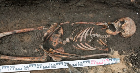 Wiele wskazuje, że cześć obecnego Santoka koło Gorzowa Wielkopolskiego znajduje się na terenie wczesnośredniowiecznego cmentarzyska. Podczas prac archeologicznych towarzyszących budowie kanalizacji, znaleziono szkielety ułożone w charakterystyczny sposób dla ówczesnych pochówków.  