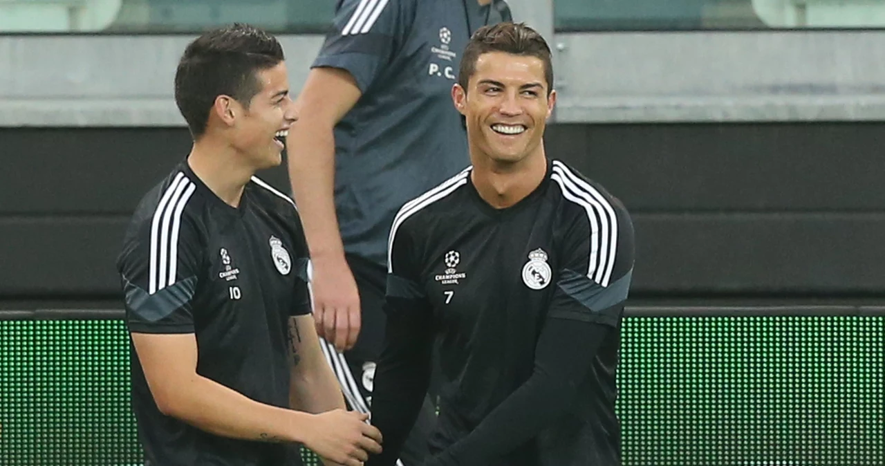 James Rodriguez i Cristiano Ronaldo przed rozpoczęciem spotkania w Turynie