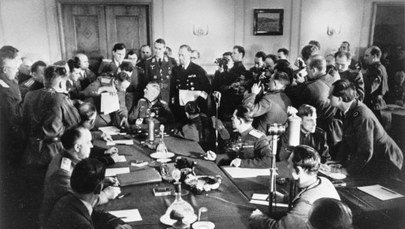8 maja 1945 Niemcy podpisały bezwarunkową kapitulację 