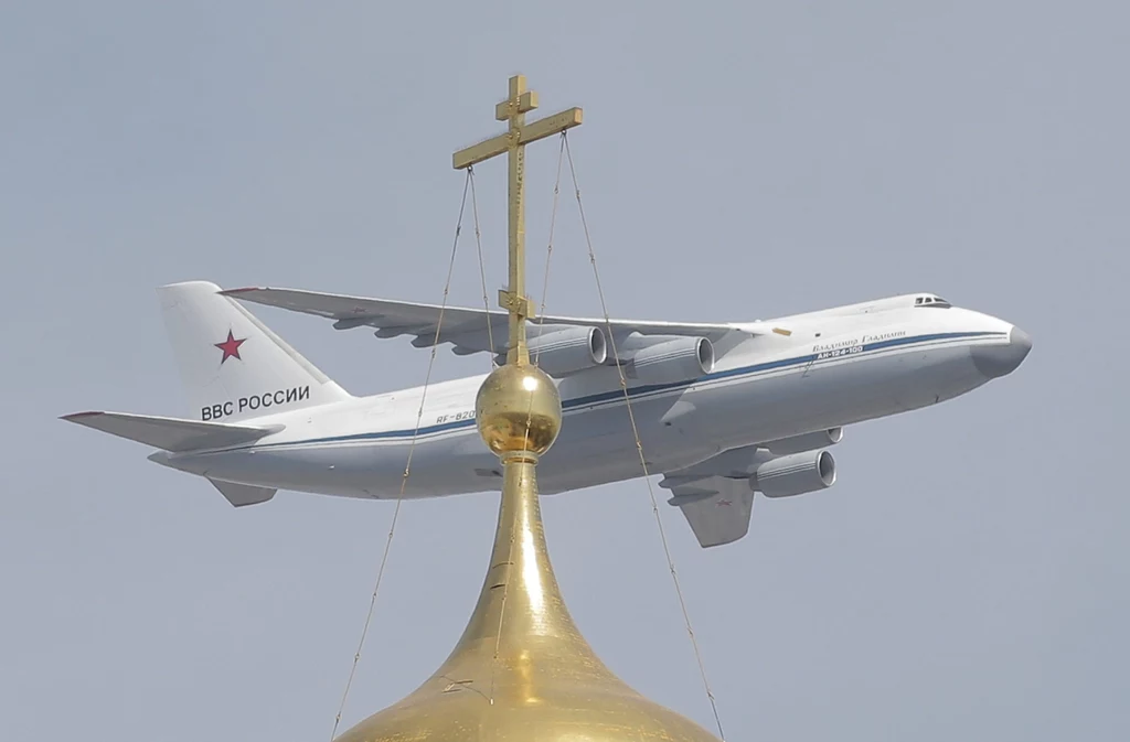 Rosyjski AN- 124