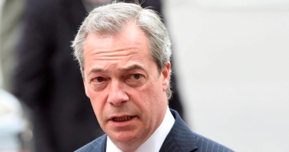 Nigel Farage, który po porażce w wyborach parlamentarnych zrezygnował z przewodzenia antyunijnej Partii Niepodległości Zjednoczonego Królestwa (UKIP), jednak pozostanie na tym stanowisku. Na wniosek Rady  Wykonawczej ugrupowania kontrowersyjny polityk wycofał swą dymisję.  