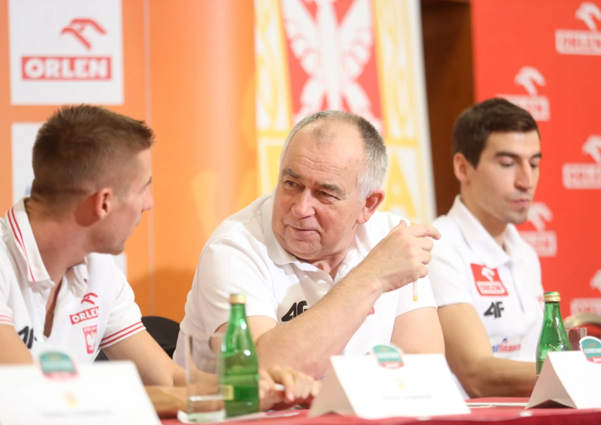 „Mistrzostwa świata w Pekinie pokażą nam na co możemy liczyć na Igrzyskach w Rio” – mówi w rozmowie z RMF FM prezes Polskiego Związku Lekkiej Atletyki Jerzy Skucha. I dodaje, że liczy na kolejny progres naszego młodego kulomiota Konrada Bukowieckiego.