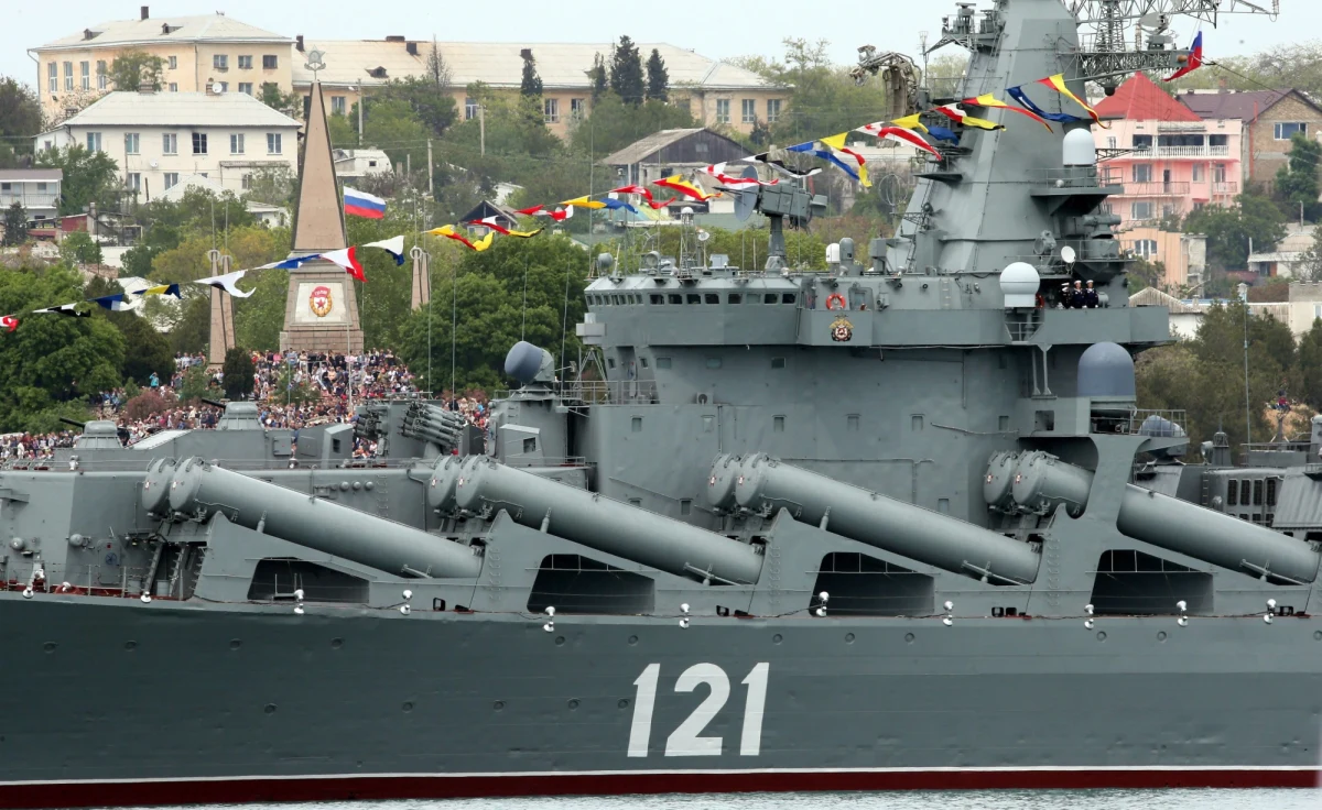 Rosja wzmocni obecność wojskową na Krymie. To reakcja na plany NATO dotyczące rozszerzenia aktywności w Europie Wschodniej - oświadczył ambasador Rosji przy NATO Aleksandr Gruszko.