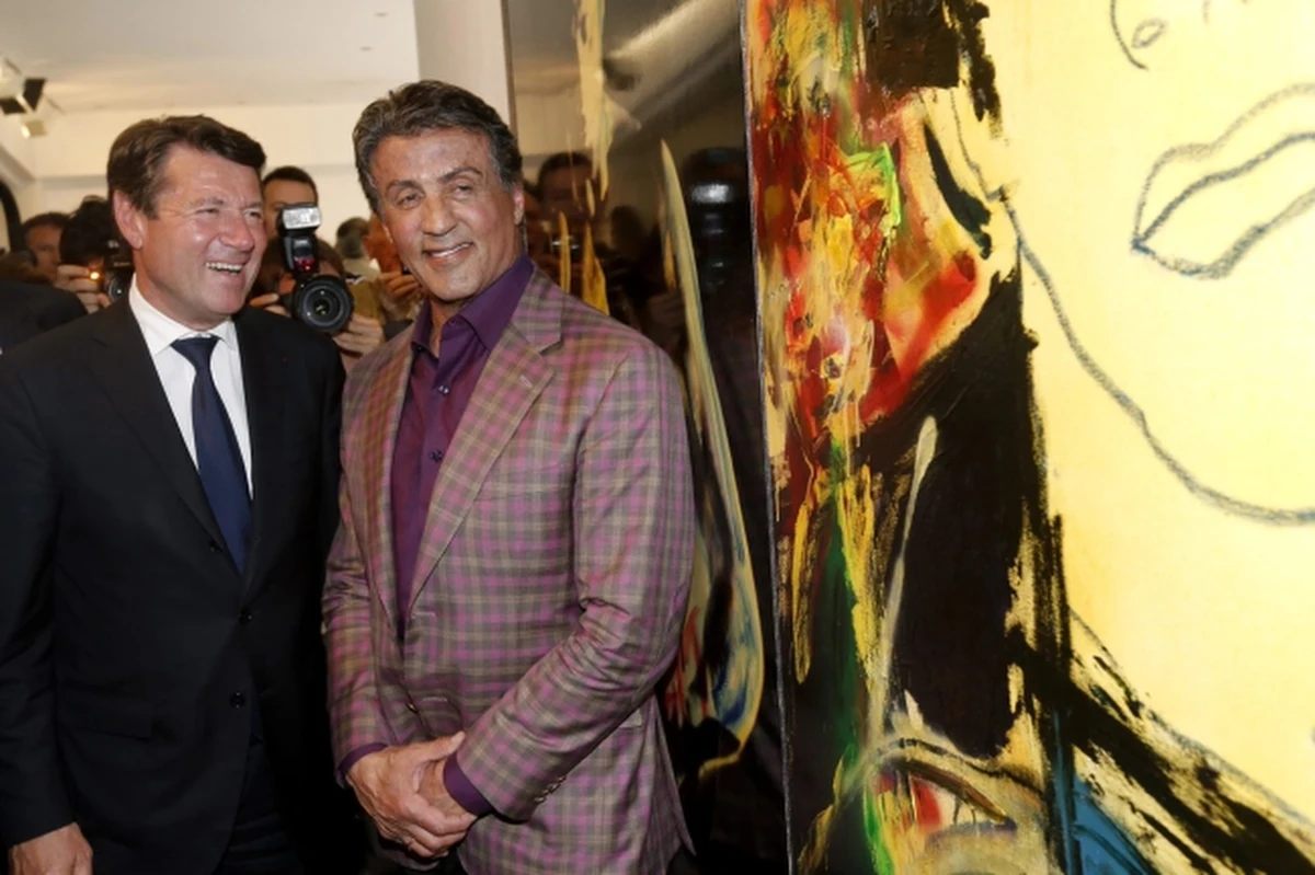 Niecodzienne wydarzenia artystyczne towarzyszy tegorocznemu festiwalowi w Cannes. Muzeum Sztuki Nowoczesnej w pobliskiej Nicei zorganizowało wielką wystawę obrazów, których autorem jest... Sylvester Stallone.
