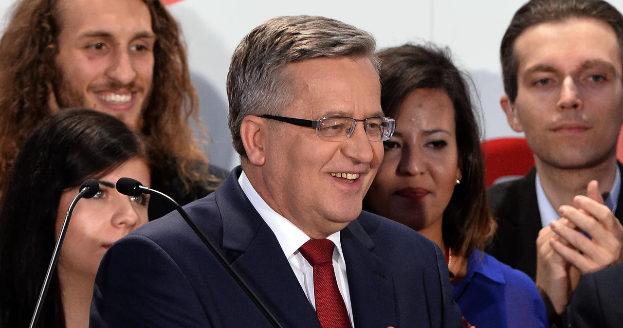 Bronisław Komorowski na otarcie łez otrzyma 60 tysięcy zł