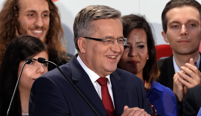 "Super Express": Komorowski na otarcie łez otrzyma 60 tysięcy zł