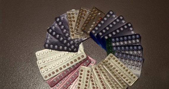 Tabletki antykoncepcyjne tzw. trzeciej generacji nawet czterokrotnie zwiększają ryzyko powstawania zakrzepów. Takie płyną wnioski z badań naukowców z Uniwersytetu w Nottingham.