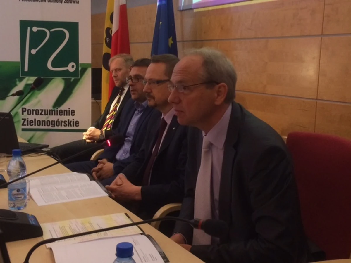 Lekarze różnych specjalizacji powinni ściślej współpracować z lekarzami rodzinnymi. To jeden z głównych postulatów rozpoczynającego się 15. Kongresu Medycyny Rodzinnej – Razem dla zdrowia. W Karpaczu na Dolnym Śląsku spotka się blisko 1300 lekarzy z całej Polski. Kongres zakończy się w niedzielę.