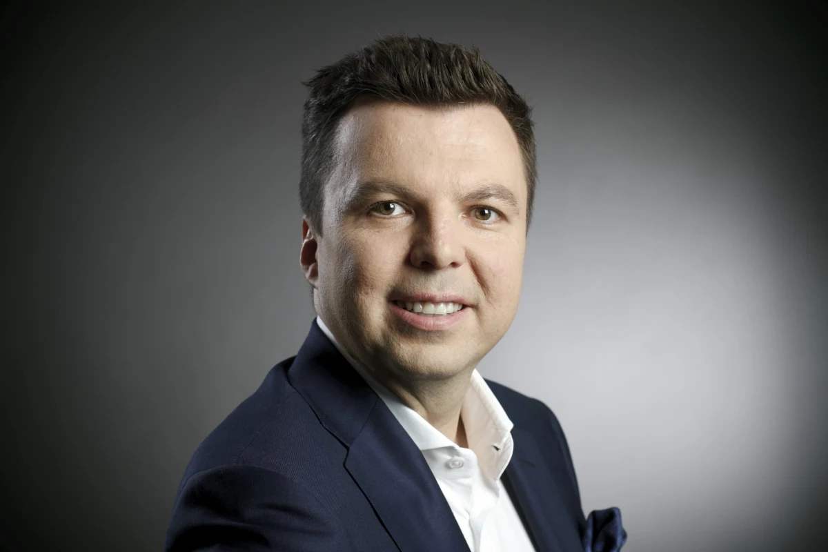 Marek Falenta usłyszał zarzut korupcyjny. Miał zapłacić 500 złotych za zaświadczenie lekarskie, a potem przedstawił je w prokuraturze w Białymstoku jako usprawiedliwienie nieobecności.  