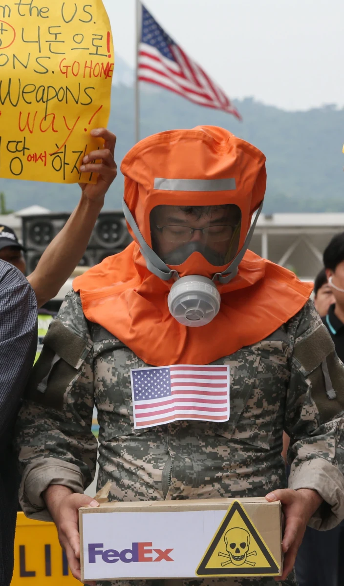 Przypadki pomyłkowego wysłania żywych bakterii wąglika do ośrodków badawczych w USA były liczniejsze niż początkowo sądzono - poinformował Pentagon. W wystosowanym oświadczeniu zapowiedział dokładną kontrolę procedur w laboratorium w Utah.