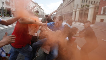 Starcia na demonstracji aktywistów gejowskich. Są zatrzymani