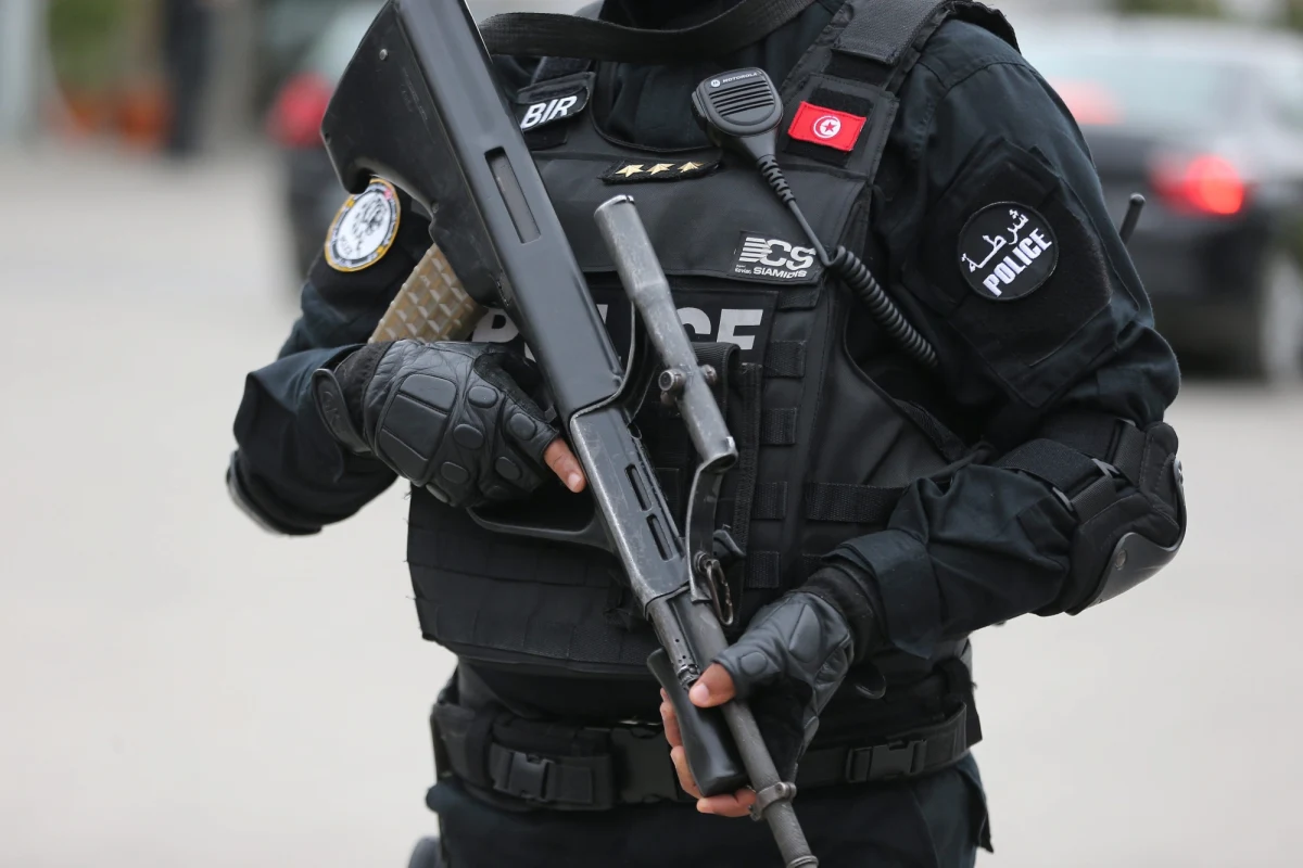 Mężczyzna podejrzany o rekrutowanie bojowników do walki w szeregach Państwa Islamskiego w Syrii i Iraku został zatrzymany przez policję w szwedzkim mieście Oerebro. Tamtejsze służby specjalne (SAPO) nie ujawniają na razie jego tożsamości.