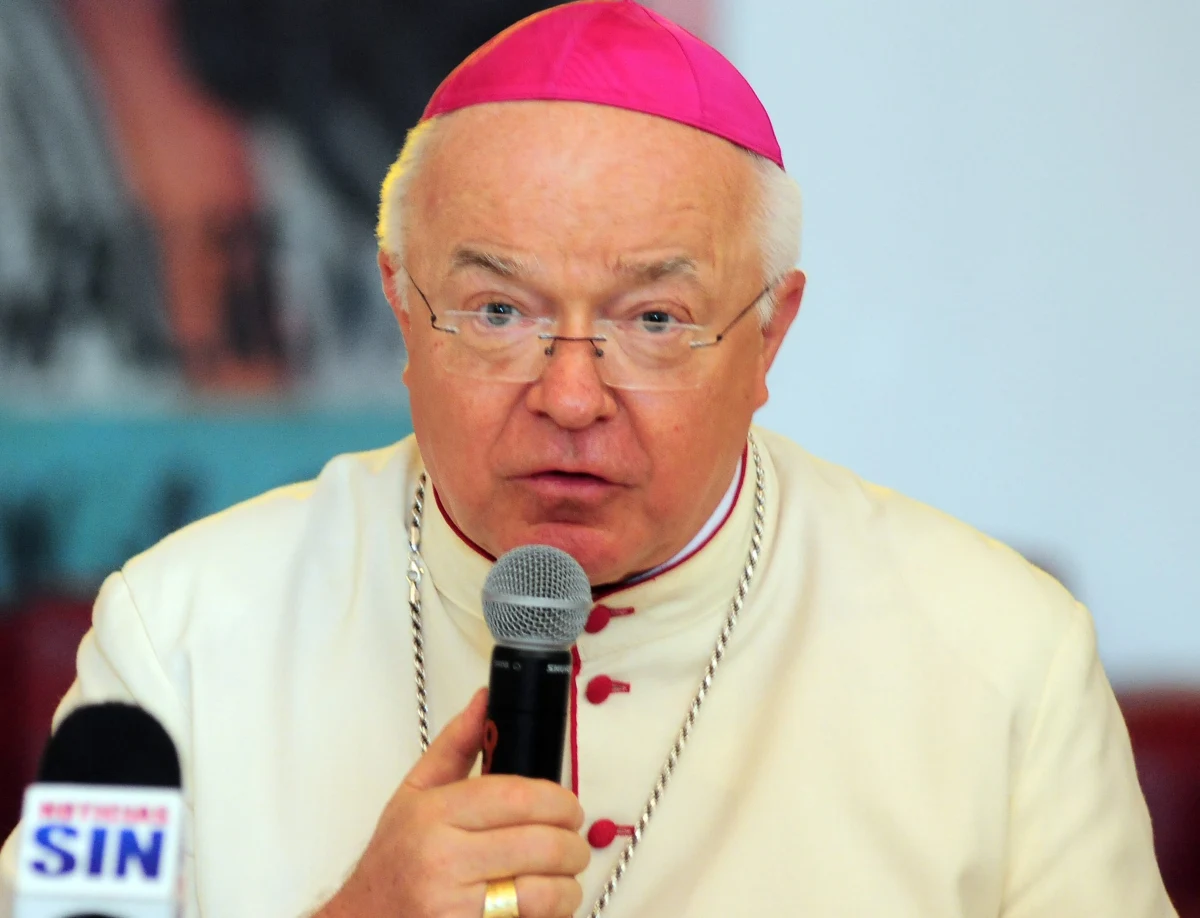 Skierowany na Dominikanę wniosek polskiej prokuratury ws. oskarżonego o pedofilię abp. Józefa Wesołowskiego zostanie zrealizowany - poinformowała Prokuratura Generalna. To efekt rozmowy szefów prokuratur: polskiej i dominikańskiej.