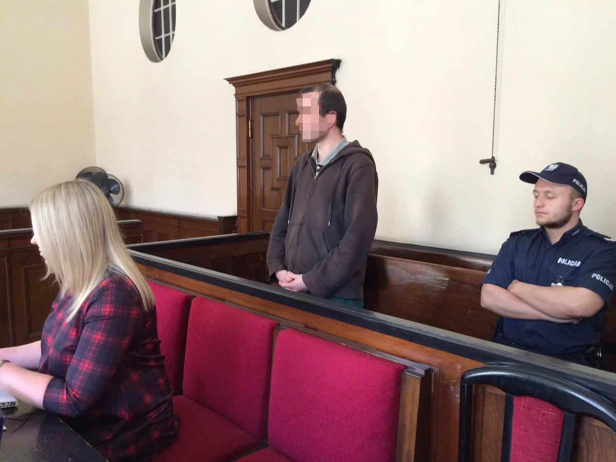 Przed sądem w Gdańsku rusza proces Marcina W. - 34-latka, który we wrześniu ubiegłego roku w mieście podpalił jednej nocy aż 19 samochodów. "Podpalałem te samochody z rozpaczy. Gdybym mógł cofnąć czas na pewno bym tego nie zrobił" - tak przed sądem tłumaczy się Marcin W.