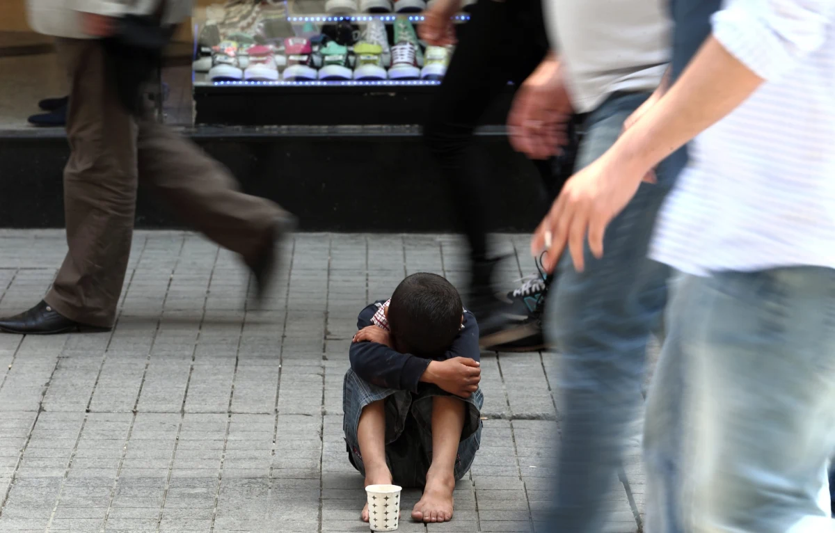 Jedenaście unijnych krajów jest przeciwko systemowi obowiązkowych limitów przyjmowania uchodźców z Afryki - ustaliła nasza korespondentka w Brukseli Katarzyna Szymańska-Borginion. To państwa naszego regionu, ale także np. Francja czy Hiszpania. Polska prowadzi ofensywę w Unii Europejskiej ostrzegając przed zmuszaniem do przyjmowania uchodźców. 