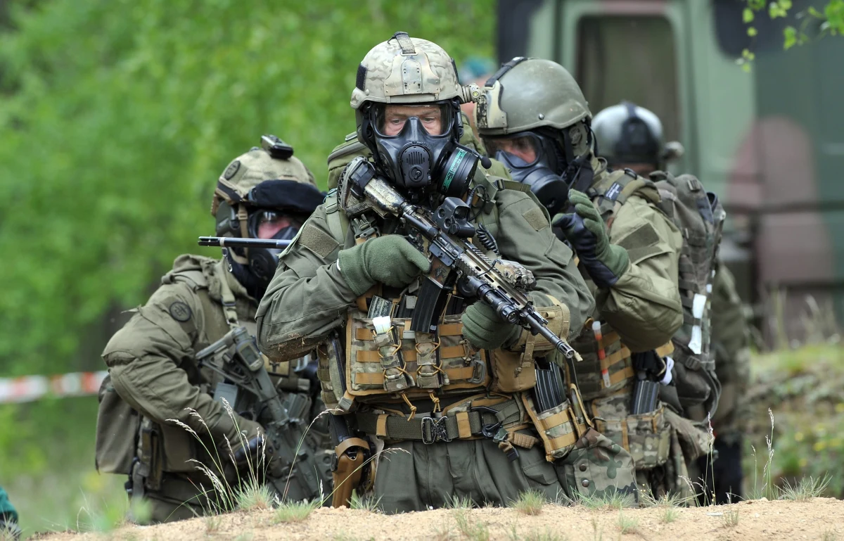 6 tys. żołnierzy weźmie udział w rozpoczynających się dziś manewrach NATO "Saber Strike-15". Jutro wystartują pierwsze poligonowe ćwiczenia "szpicy" NATO - "Noble Jump".