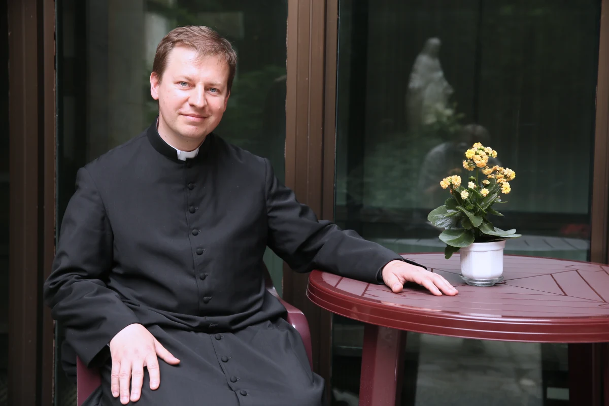 Ks. Paweł Rytel-Andrianik zastąpi ks. Józefa Klocha na stanowisku rzecznika prasowego Konferencji Episkopatu Polski. Józef Kloch piastował tę funkcję przez 12 lat.