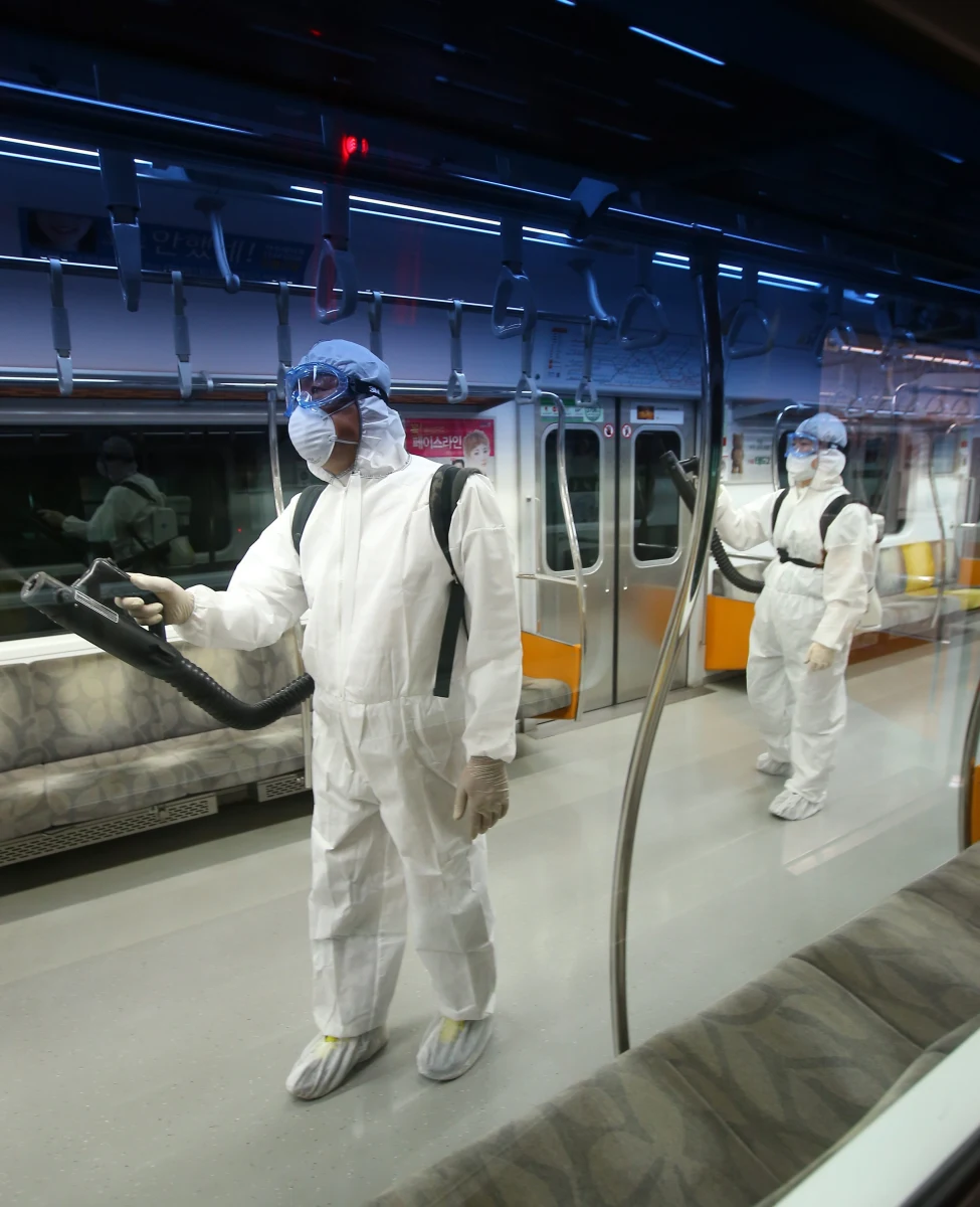 Wzrasta liczba ofiar wirusowego schorzenia dróg oddechowych MERS w Korei Południowej. Do tej pory zmarło już 9 osób, a wciąż odnotowywane są kolejne zachorowania.