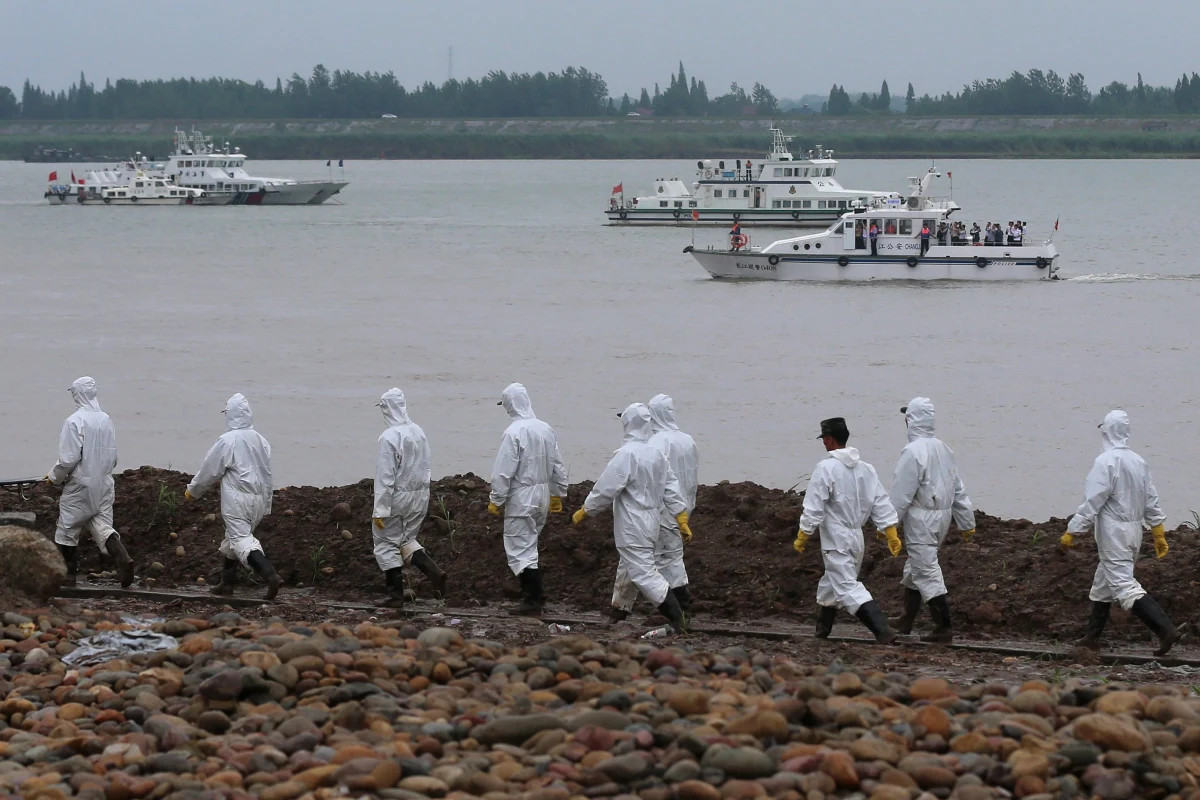 Ostateczny bilans zatonięcia 1 czerwca chińskiego statku pasażerskiego na rzece Jangcy wynosi 442 zabitych - poinformowały chińskie władze. Wszystkie ofiary zostały odnalezione i zidentyfikowane dzięki badaniom DNA.