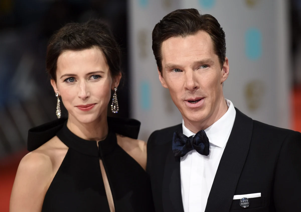 Serialowemu "Sherlockowi" urodził się syn. Matką jego dziecka jest reżyserka - Sophie Hunter. Benedict Cumberbatch poślubił ją w tegoroczne walentynki. 
