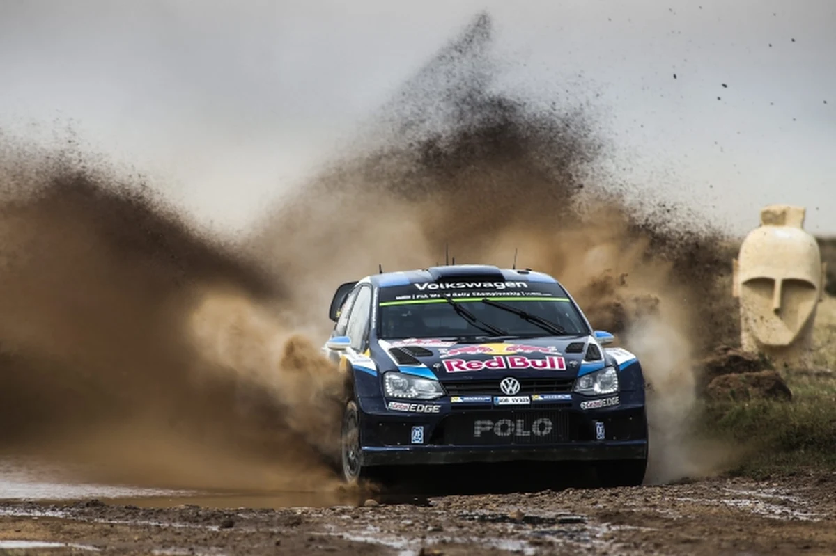Francuz Sebastien Ogier (VW Polo WRC) wygrał na Sardynii Rajd Włoch. Tym samym umocnił się na prowadzeniu w klasyfikacji generalnej samochodowych mistrzostw świata po sześciu rundach.