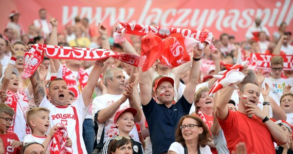 Piłkarska reprezentacja Polski przyleciała w południe do Gdańska. Jutro wieczorem zagra towarzyskie spotkanie z Grecją.