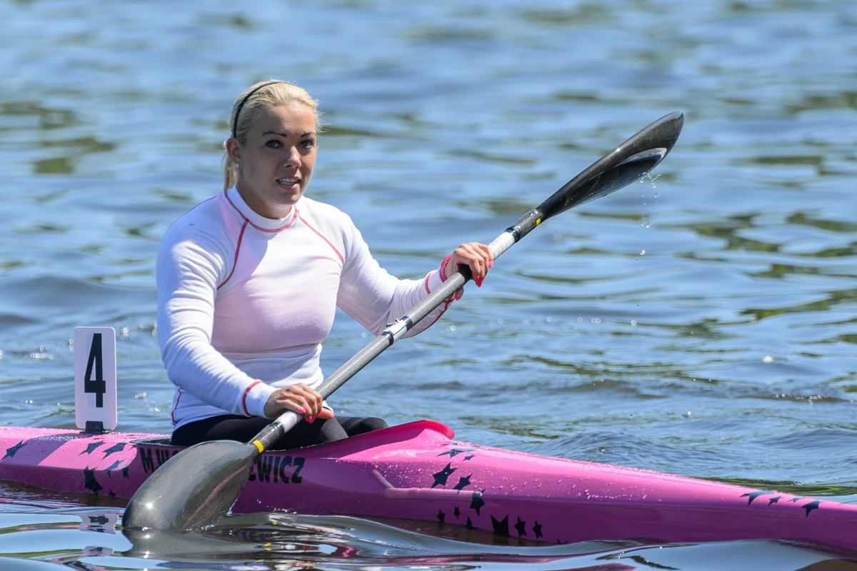 Kajakarka Marta Walczykiewicz zdobyła złoty medal Igrzysk Europejskich w rywalizacji jedynek na dystansie 200 m. To pierwszy krążek z najcenniejszego kruszcu biało-czerwonych w Azerbejdżanie. Karolina Naja i Beata Mikołajczyk były poza podium na 200 i 500 m.