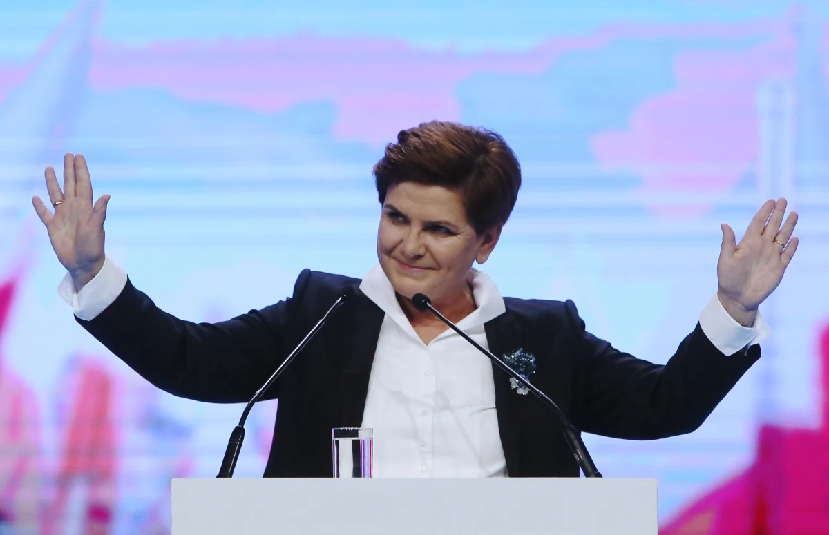 Kandydatka PiS na premiera Beata Szydło zapewniła, że nie da sobą sterować, co nie znaczy, że nie będzie słuchać ludzi. Zapewniła, że ma swoje zdanie, swoje opinie i potrafi być uparta. 