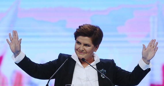 Kandydatka PiS na premiera Beata Szydło zapewniła, że nie da sobą sterować, co nie znaczy, że nie będzie słuchać ludzi. Zapewniła, że ma swoje zdanie, swoje opinie i potrafi być uparta. 