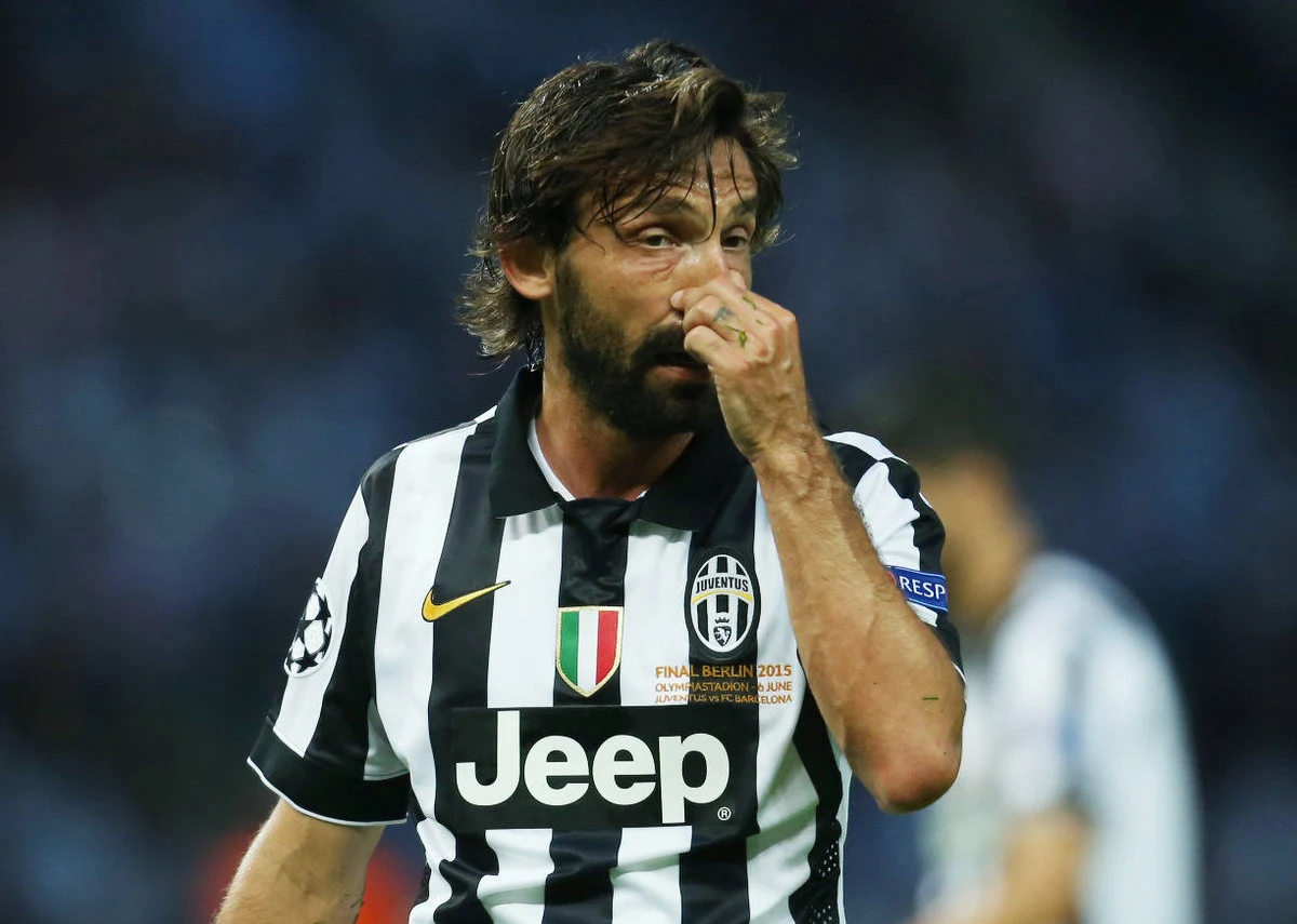 Andrea Pirlo, pomocnik Juventusu Turyn i gwiazda piłkarskiej reprezentacji Włoch będzie od lutego występował w drużynie New York City FC - napisała „La Gazzetta dello Sport”. Włoch był ostatnio widziany wraz z rodziną na Yankee Stadium, gdzie oglądał mecz baseballowy, pozował z fanami do zdjęć i rozdawał autografy.