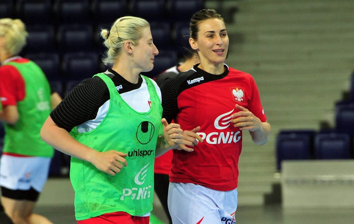 Kuba, Szwecja, Holandia, Chiny i Angola będą rywalkami Polski w grupie B mistrzostw świata piłkarek ręcznych. Podczas środowego losowania w Kolding biało-czerwone były losowane z czwartego koszyka. Turniej odbędzie się w dniach 5-20 grudnia w Danii.