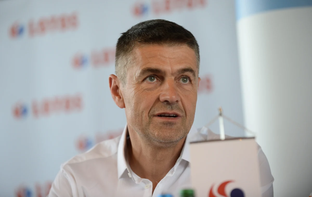 „Oczywiście mam świadomość, że takiego tempa jakiego trzeba by zwyciężyć nie będę miał i trzeba na to patrzeć racjonalnie. Ale będę "cisnąć" ile potrafię” – deklaruje w RMF FM Krzysztof Hołowczyc. Byłego mistrza Europy zobaczymy na rozpoczynającym się w czwartek Rajdzie Polski. 