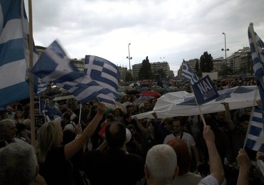 Prasa w Grecji o strachu przed konfiskatą oszczędności: Nasze pieniądze zagrożone