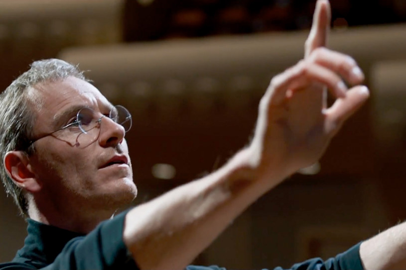 Właśnie pojawił się kolejny zwiastun filmu "Steve Jobs" w reżyserii Danny'ego Boyle'a. W postać tytułowego założyciela Apple'a wciela się w nim Michael Fassbender. 