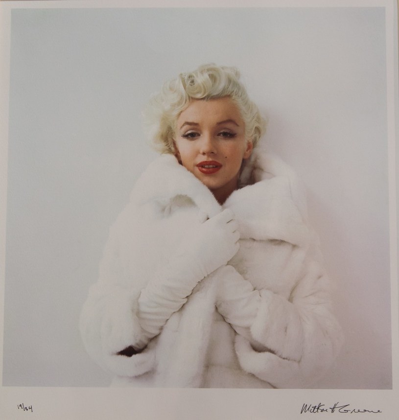 Ponad 140 fotografii autorstwa Miltona H. Greene'a przedstawiających Marilyn Monroe oraz inne gwiazdy Hollywood będzie można zobaczyć od soboty, 5 lipca, na wystawie we wrocławskiej Hali Stulecia. Kolekcję 3 tys. zdjęć w zeszłym roku na aukcji kupiło miasto Wrocław.