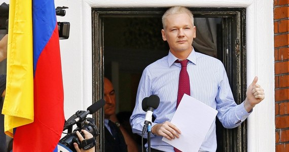 Francja odrzuciła wniosek o azyl, z którym wystąpił założyciel portalu WikiLeaks Julian Assange. Australijczyk od trzech lat przebywa w ambasadzie Ekwadoru w Londynie. Chcąc uniknąć ekstradycji do Szwecji. Jest tam oskarżany o przestępstwa seksualne.