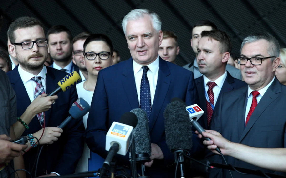 Janusz Buzek, były radny Sejmiku Województwa Śląskiego, zdecydował się opuścić szeregi Platformy Obywatelskiej. Polityk wstąpił do ugrupowania Polska Razem, kierowanego przez Jarosława Gowina.