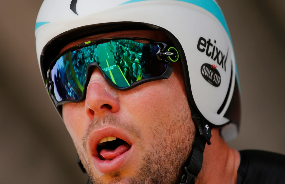 Brytyjczyk Mark Cavendish nie może do tej pory pochwalić się sukcesami w tegorocznym Tour de France, ale mimo to jest najbardziej obserwowanym kolarzem na Twitterze. Jego wpisy śledzi 967 tys. osób. Niewiele mniej fanów ma Hiszpan Alberto Contador - 947 tys.