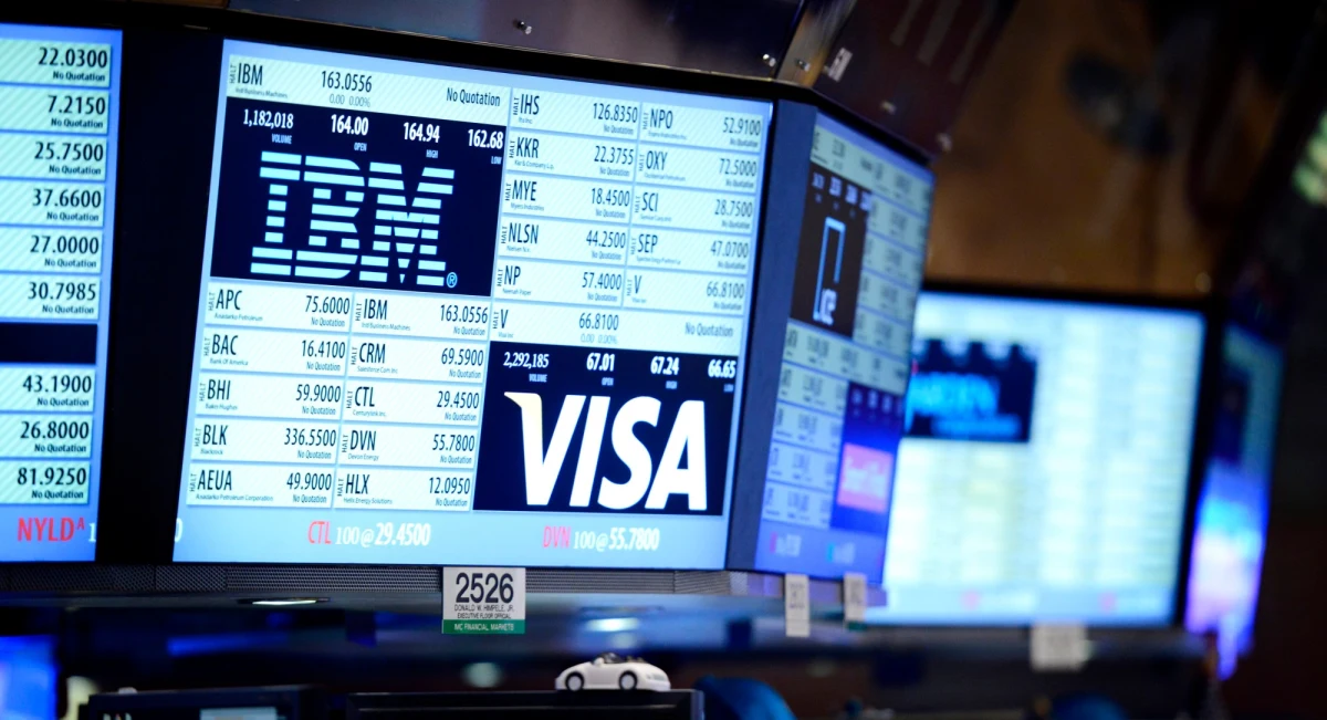 Przez trzy godziny zawieszony był handel na nowojorskiej giełdzie. Jak poinformowano, doszło do poważnych problemów technicznych, jednocześnie zaprzeczono, że problemy wywołał atak hakerów. Co konkretnie zawiodło, tego nie wiadomo.