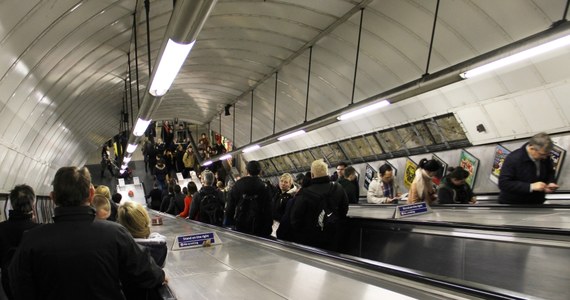 Po raz pierwszy od 13 lat władze Londynu zmuszone były całkowicie zamknąć londyńskie metro. Powód to strajk niemal 20 tysięcy pracowników podziemnej kolei. W efekcie doszło do paraliżu komunikacyjnego w brytyjskiej stolicy.