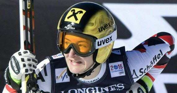 Brązowa medalistka olimpijska z Soczi w slalomie Kathrin Zettel zakończyła sportową karierę. 28-letnia Austriaczka powiedziała, że ma dość ciągłej walki z bólem. "Ostatnie lata były dla mnie bardzo trudne" - powiedziała.