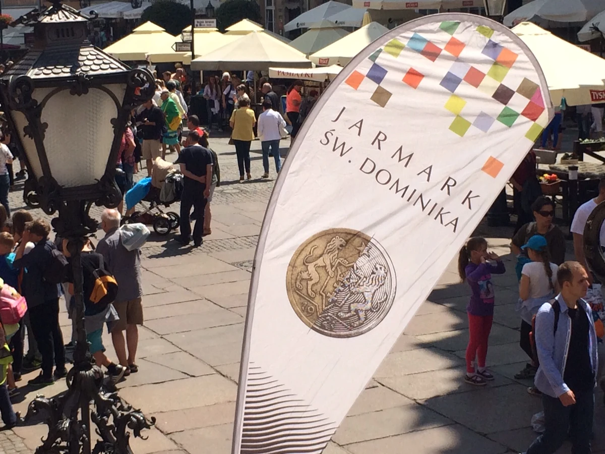 Tysiąc wystawców i handlowców z 11 krajów weźmie udział w trwającym trzy tygodnie Jarmarku św. Dominika w Gdańsku. Ta jedna z największych handlowo-kulturalnych imprez plenerowych w Europie rozpocznie się w sobotę 25 lipca.