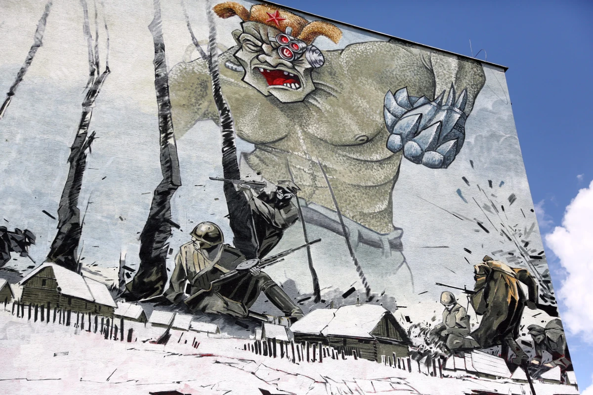 Ponad 60 procent zapytanych podczas pikniku na krakowskim osiedlu Azory jego mieszkańców chce, aby pojawiły się tam murale o tematyce patriotycznej nawiązującej do działalności Polskiego Państwa Podziemnego oraz Żołnierzy Niezłomnych (Wyklętych).