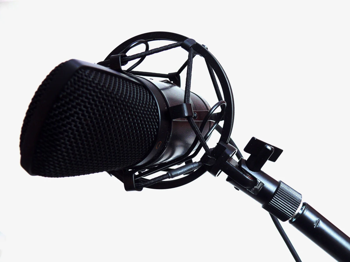 Trzech hiszpańskich dziennikarzy zaginęło w Syrii. Mężczyźni najpewniej zostali uprowadzeni. MSZ w Madrycie oświadczyło, że wie o zniknięciu reporterów i "bada sprawę" - podała agencja Reutera.