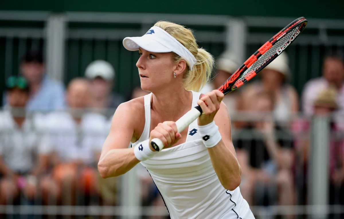 Urszula Radwańska pokonała rozstawioną z numerem 8. Bułgarkę Cwetanę Pironkową 6:2, 3:6, 7:6 (7-5) w ćwierćfinale tenisowego turnieju WTA w Stambule (pula nagród 226 750 dol.). Krakowianka po raz piąty w karierze znalazła się w najlepszej czwórce zawodów tej rangi.