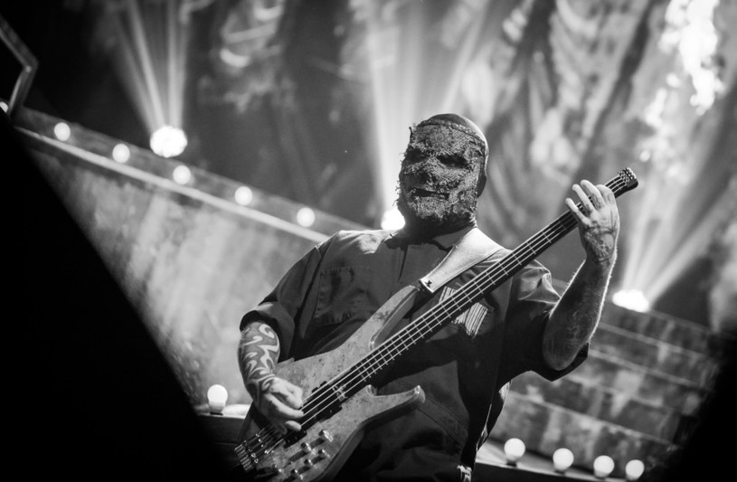 Alessandro "V-man" Venturella, brytyjski basista grupy Slipknot trafił do szpitala podczas koncertu w Hartford w USA.