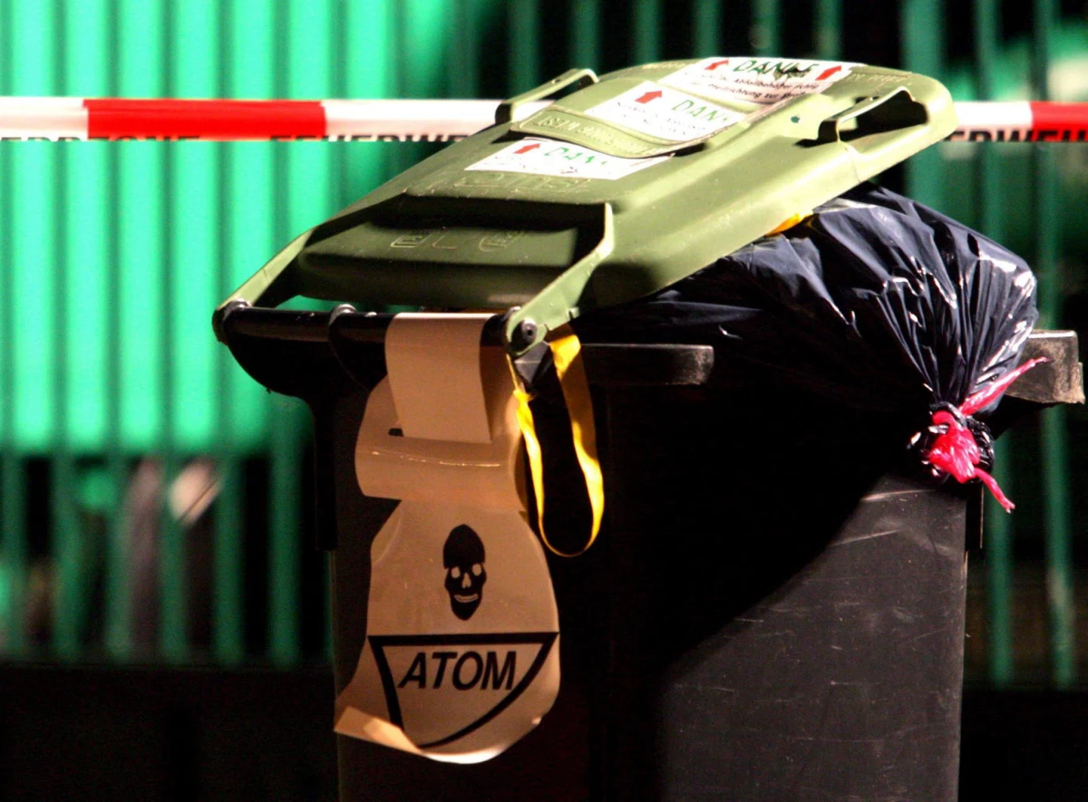 Wszystkie dowody zgromadzone podczas brytyjskiego śledztwa w sprawie śmierci byłego agenta KGB Aleksandra Litwinienki wskazują na winę dwóch byłych funkcjonariuszy rosyjskich służb - pisze "Financial Times", podsumowując kilkumiesięczne dochodzenie.