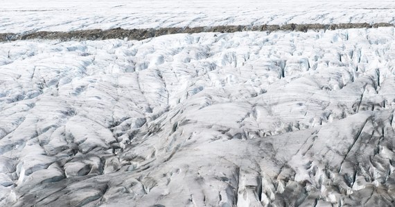 Lodowce na całym świecie stopniały do najniższego poziomu od 120 lat, czyli odkąd prowadzone są badania na ten temat – wynika z raportu światowej organizacji monitorowania lodowców World Glacier Monitoring Service. Proces topnienia lodowców zdecydowanie przyśpieszył w pierwszej dekadzie tego stulecia.